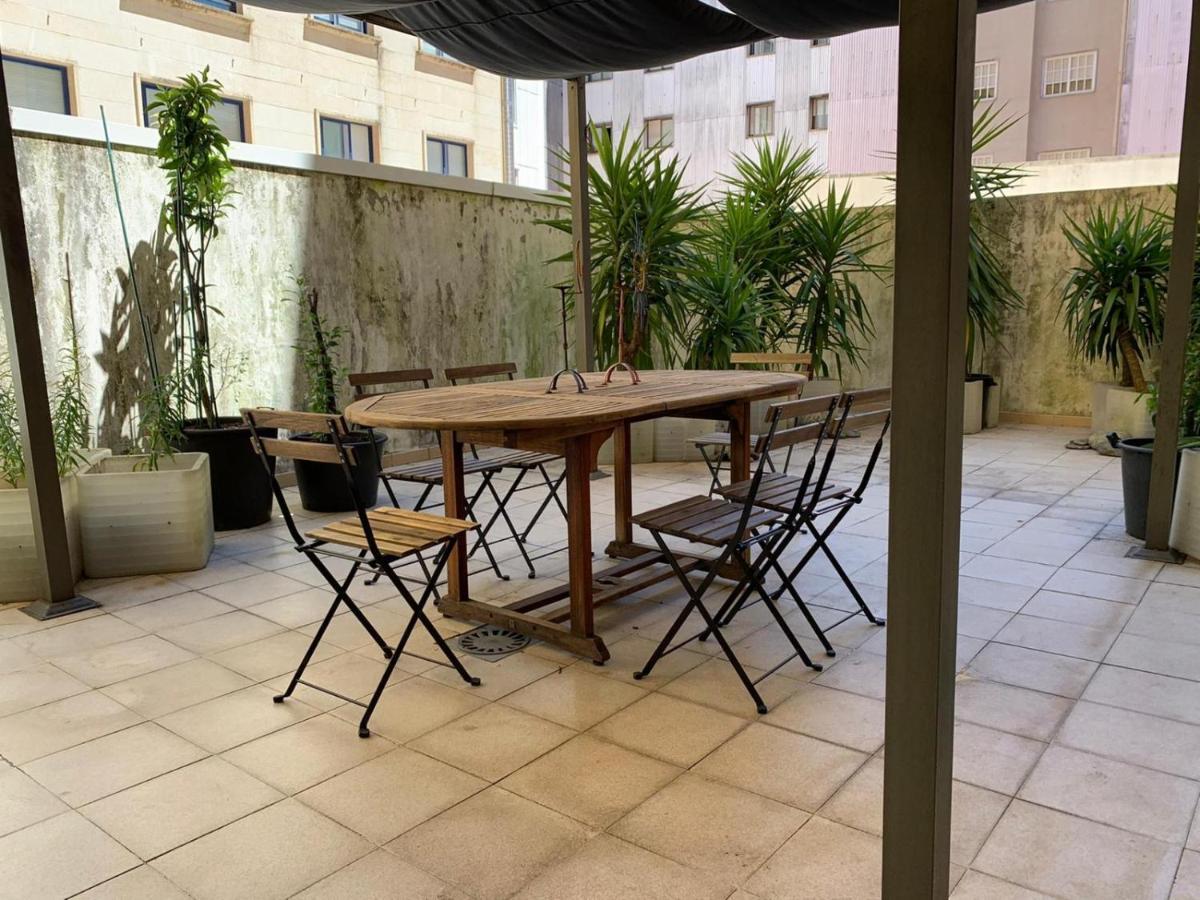 Impresionante Piso En El Centro De Pontevedra Con Terraza Y Parking Apartment Luaran gambar